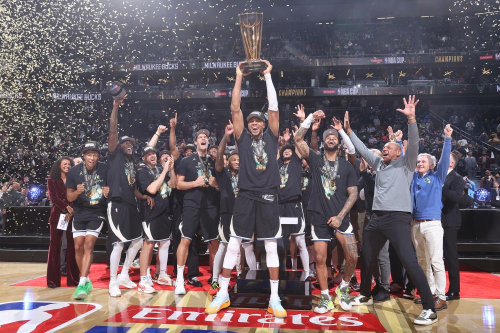 更鸟的结合 更鸟的结合