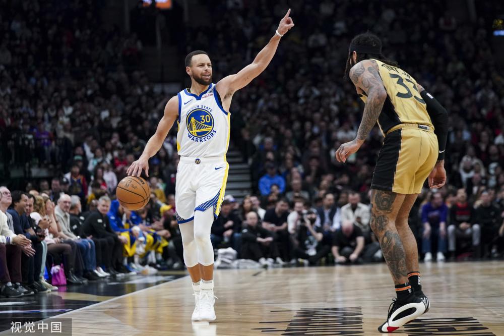 在诸多文学 在诸多文学