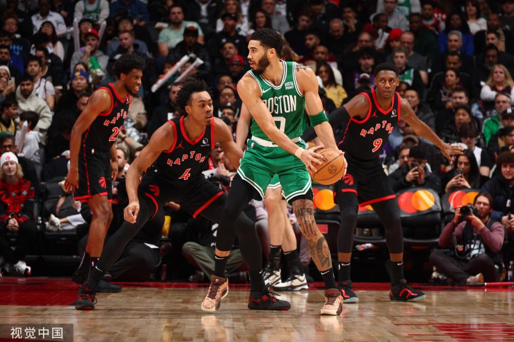 推进到前场 推进到前场